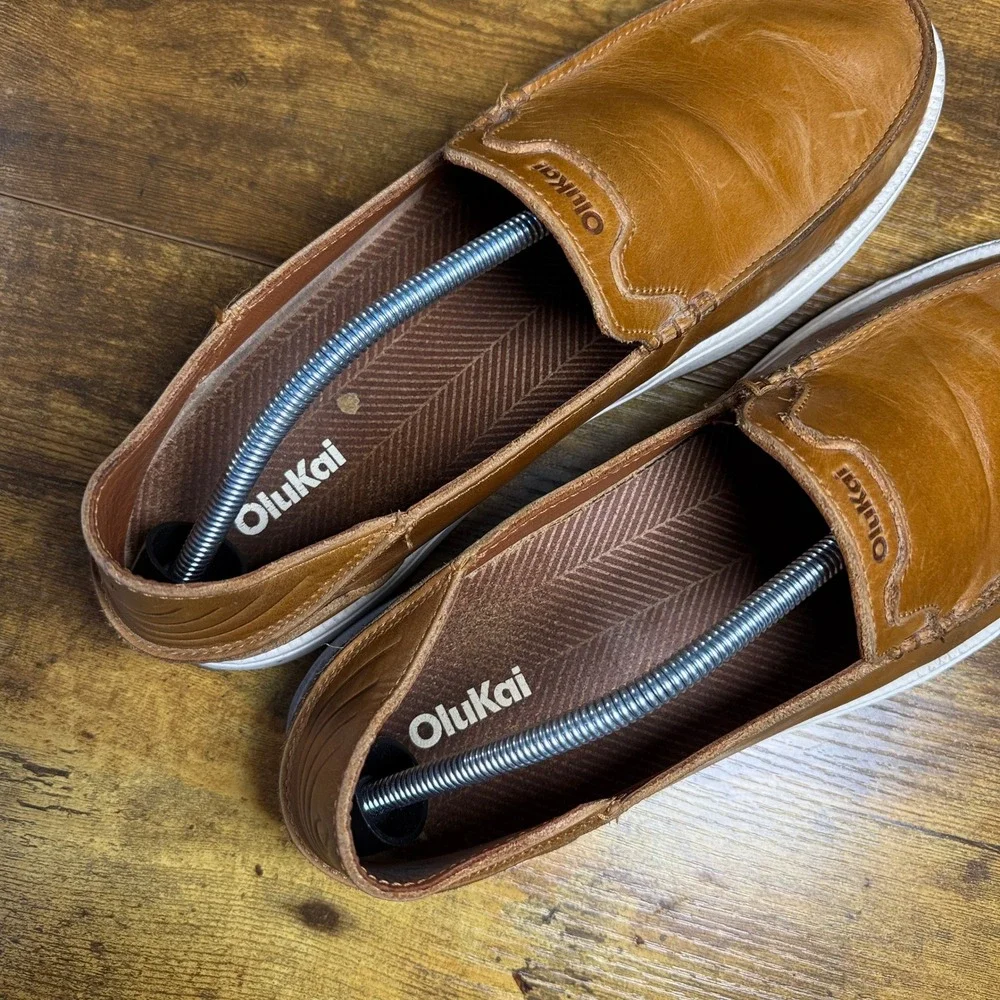 OluKai Kakaha 10557-FXFX Tan Leather Slip-On Loafers Mens Size 13 US / 46 EU